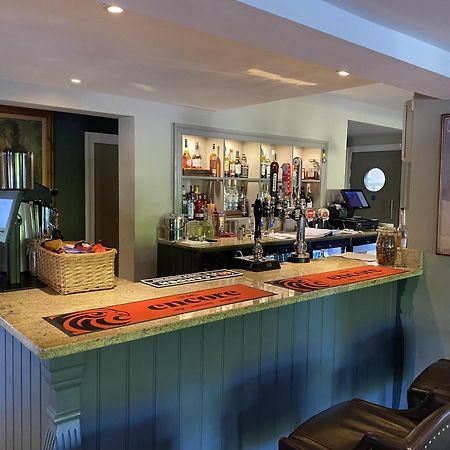 Red Lion Little Barn Apartment Ipswich Bagian luar foto
